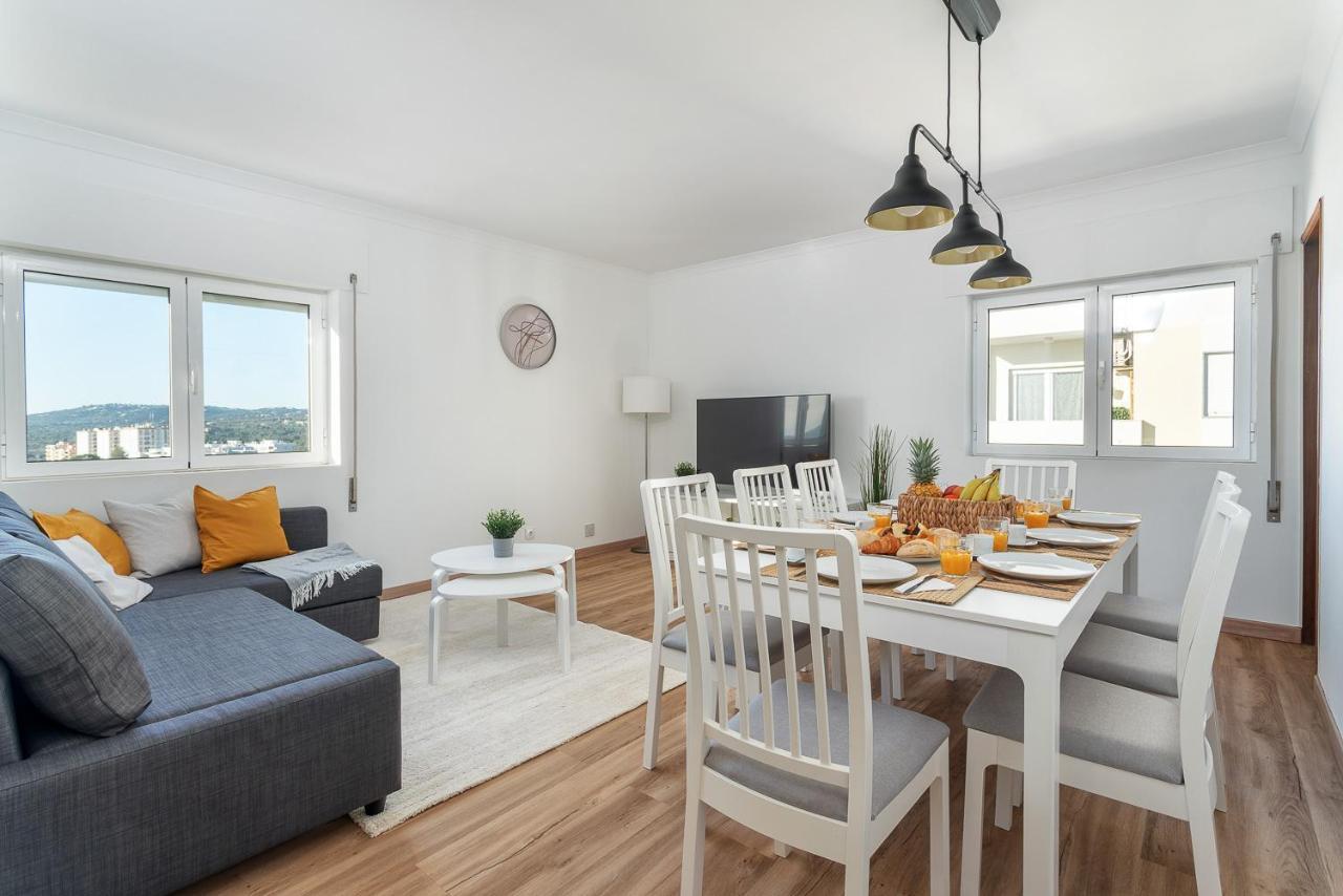 Hostwise - Spacious & Sunny Flat - Loulé Eksteriør bilde